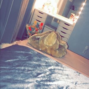 Meet your Posher, Irene